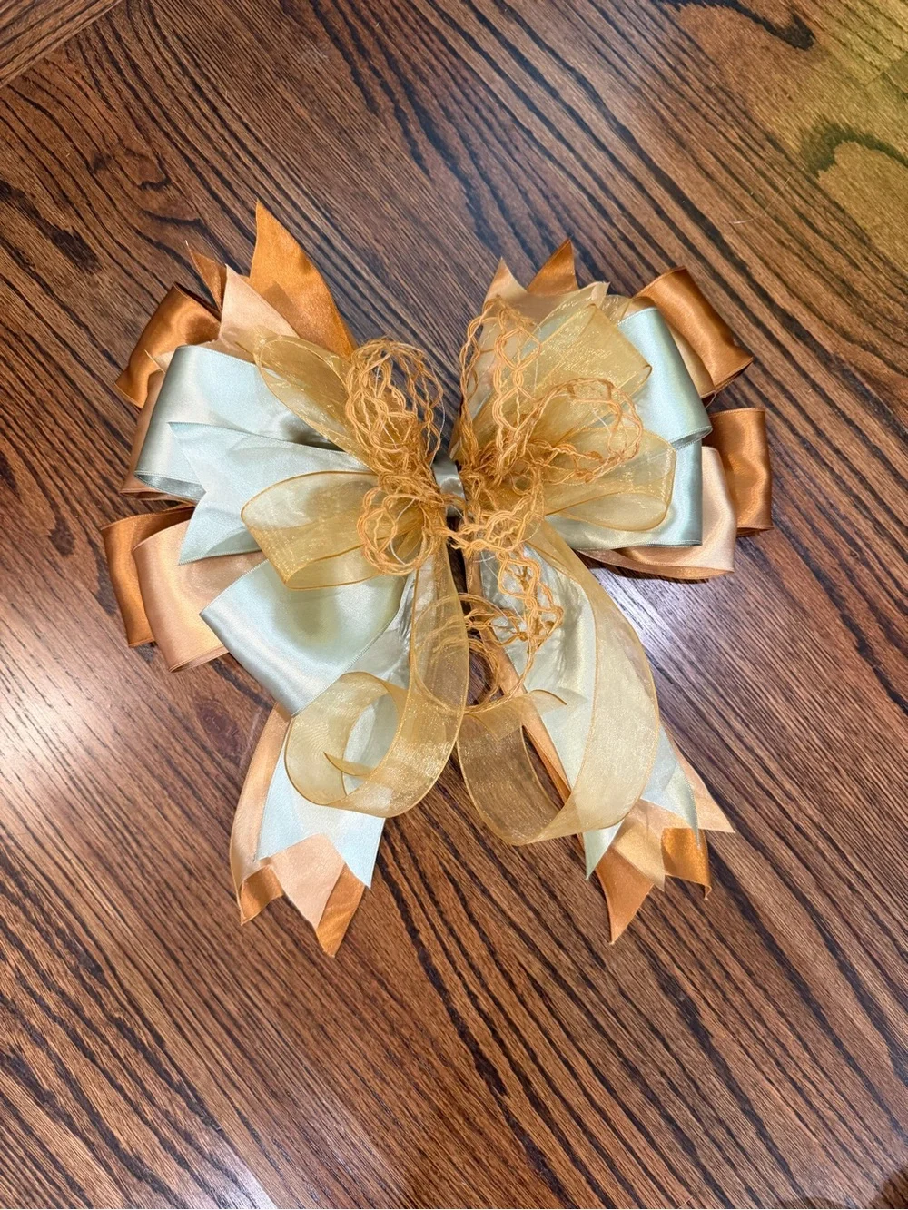 Elegant Two-Tone Gold and Light Green Wreath Bow -